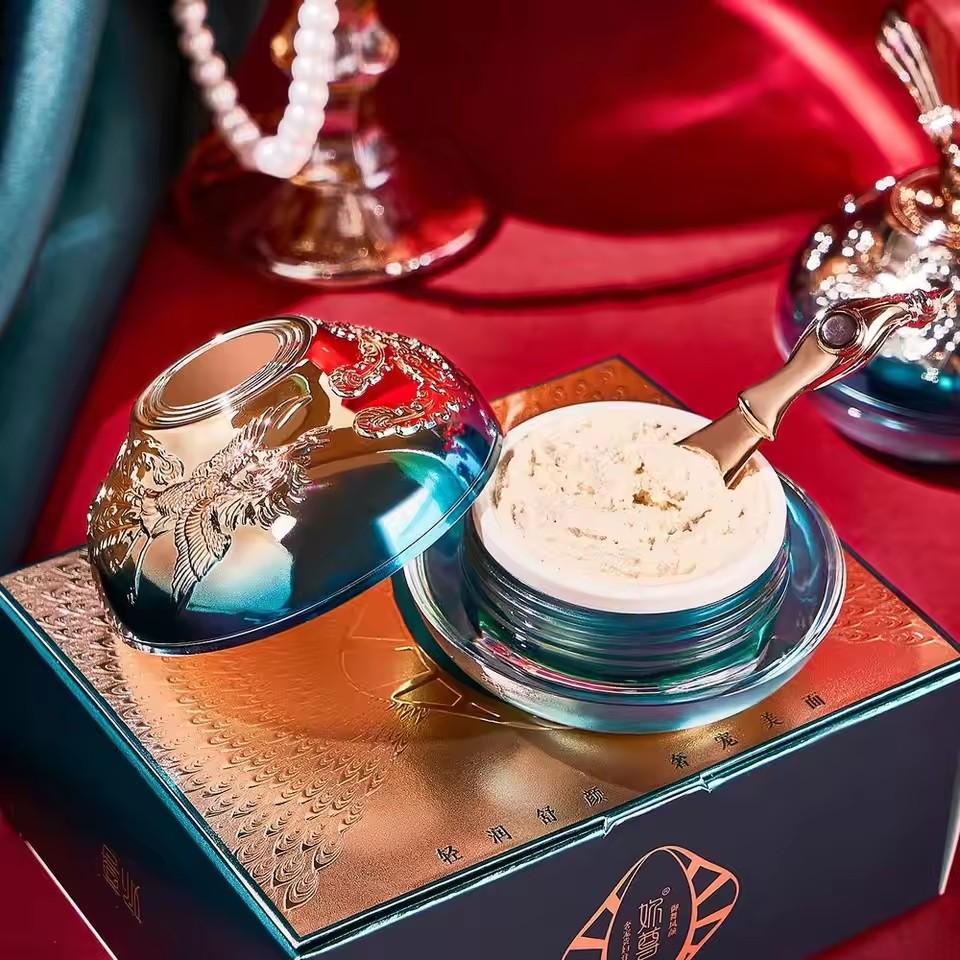 Krim Wanita Mulia Mewah Krim M - Luxury Skincare Whitening Cream ulasan dan harga